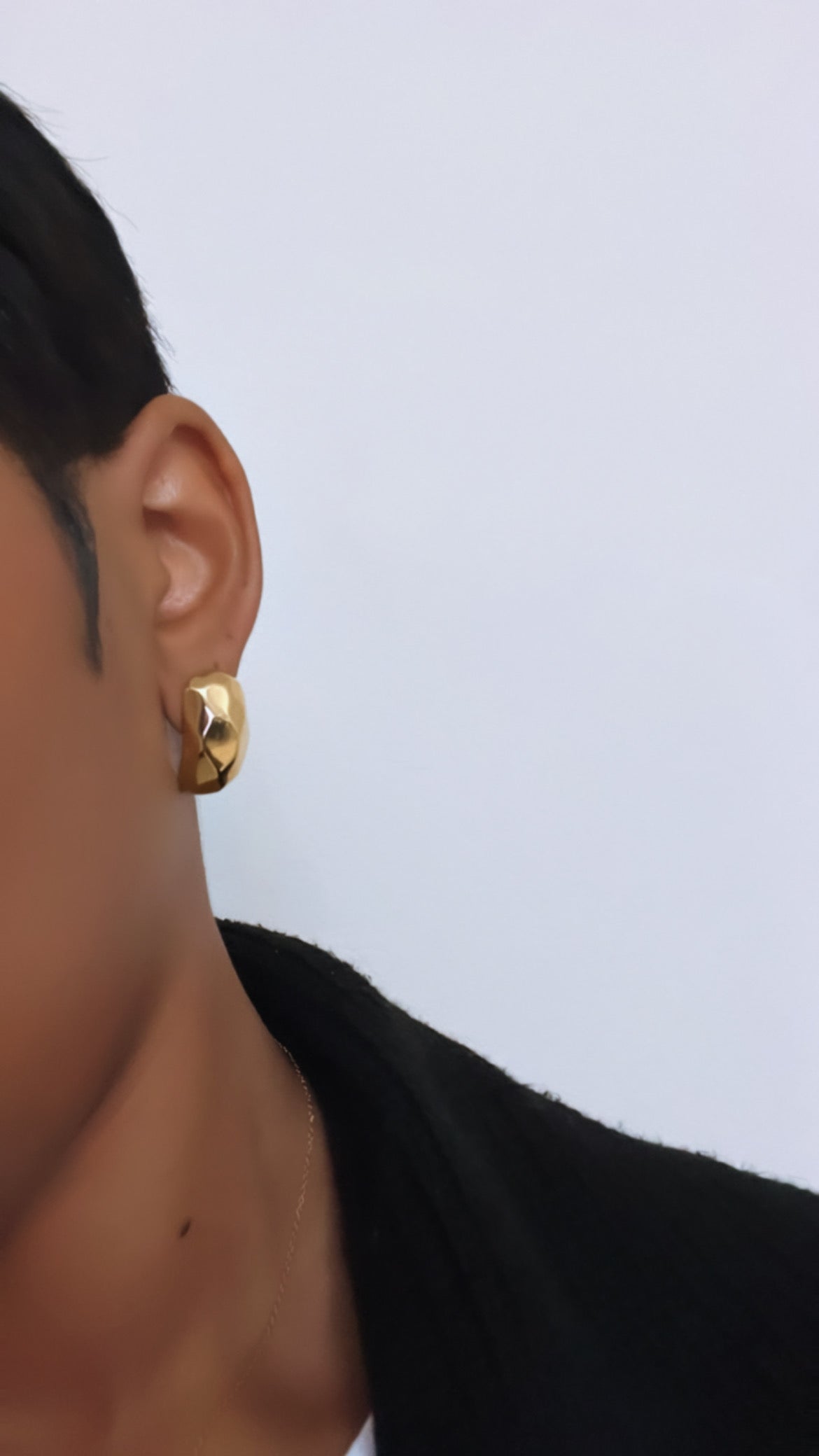 Do Earrings Look Good On Most Guys? - Wooden Earth